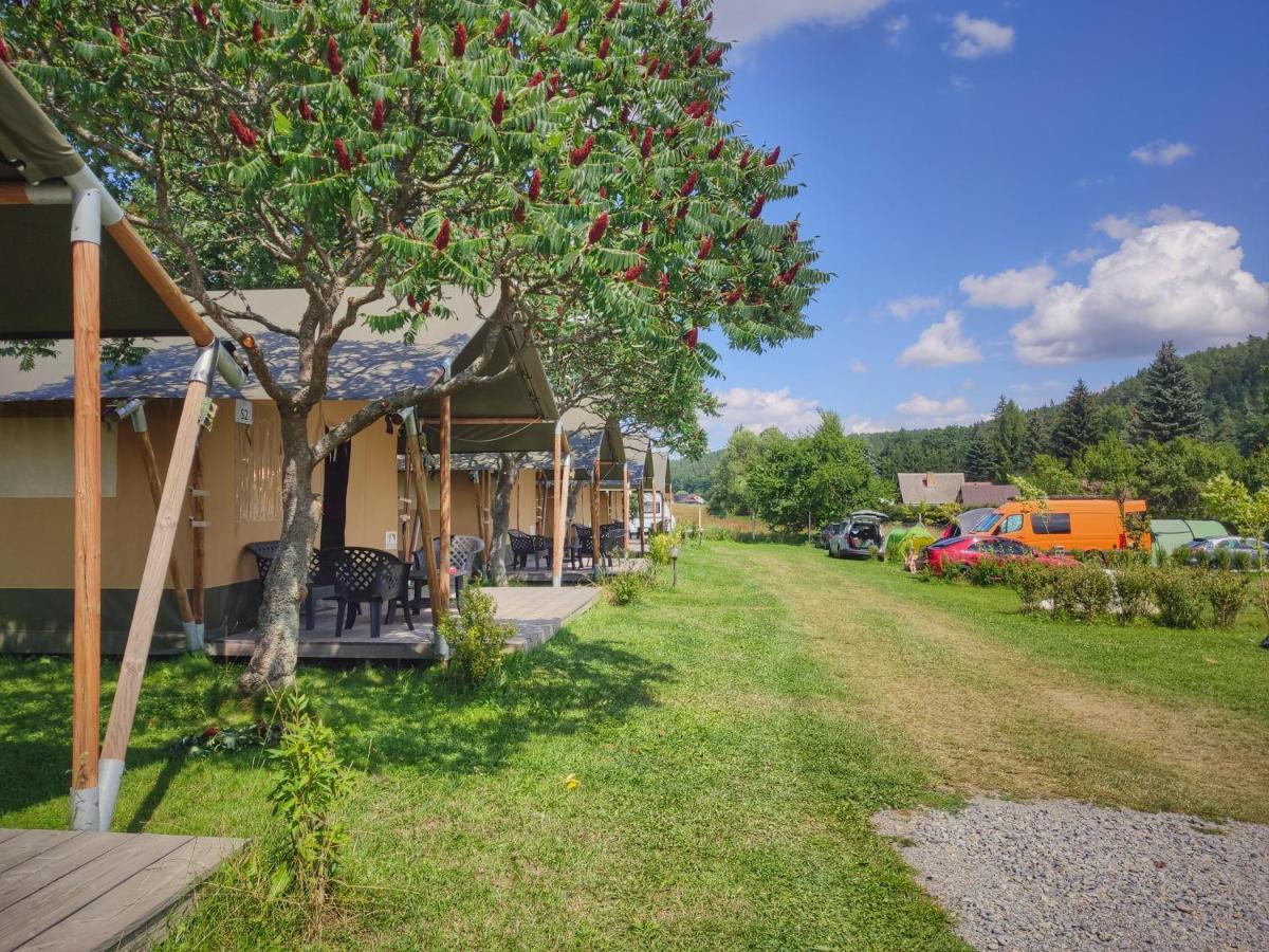 Camping Prima Hotel Tyn nad Vltavou Ngoại thất bức ảnh